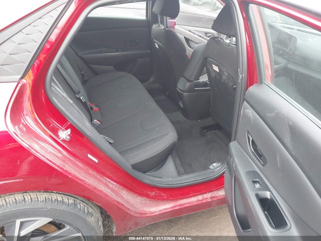 KMHLM4DG1SU046833 Hyundai Elantra Sel Sport
