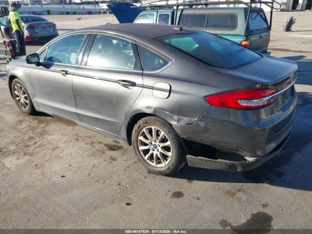 2017 FORD FUSION 3FA6P0G76HR141780 Photo 2