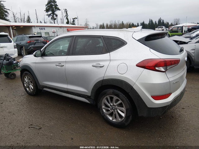 KM8J3CA40JU685234 Hyundai TUCSON SEL