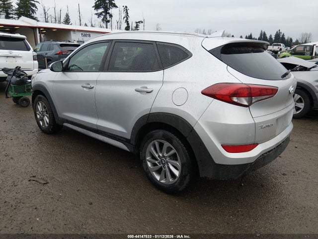 KM8J3CA40JU685234 Hyundai TUCSON SEL