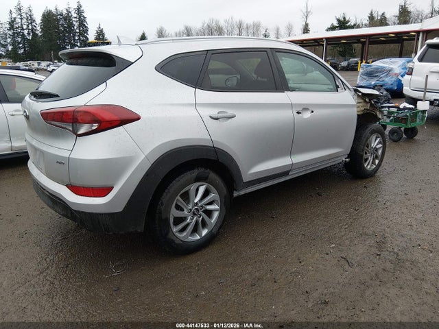 KM8J3CA40JU685234 Hyundai TUCSON SEL