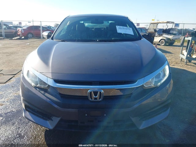 Honda Civic Lx-p 2017 2HGFC4B09HH300814 Image 12
