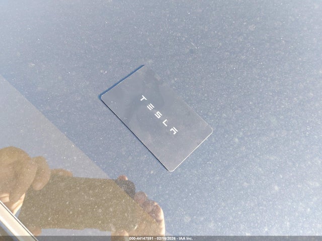 Продаж на аукціоні авто 2025 Tesla Model 3, vin: 5YJ3E1EA4SF943082, номер лоту: 44147591