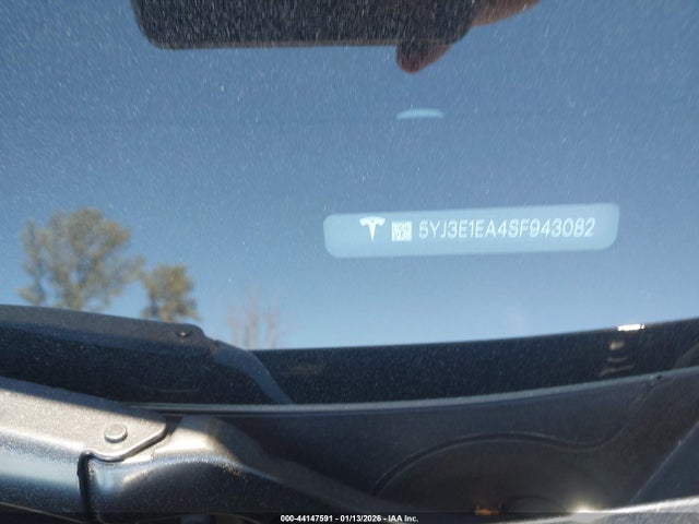 Продаж на аукціоні авто 2025 Tesla Model 3, vin: 5YJ3E1EA4SF943082, номер лоту: 44147591