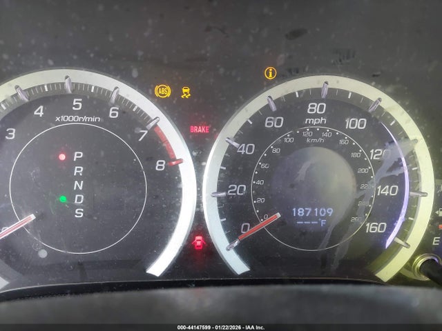 44147599 :رقم المزاد ، JH4CU2F66BC008029 vin ، 2011 Acura Tsx 2.4 مزاد بيع