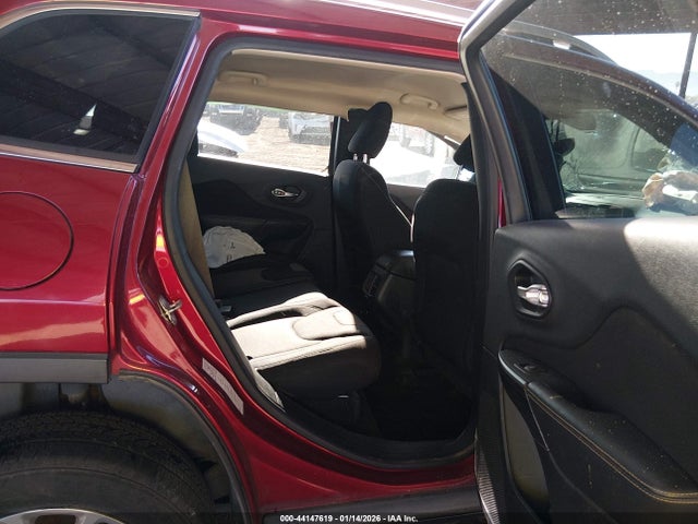 1C4PJMCS2EW252059 Jeep Cherokee Latitude