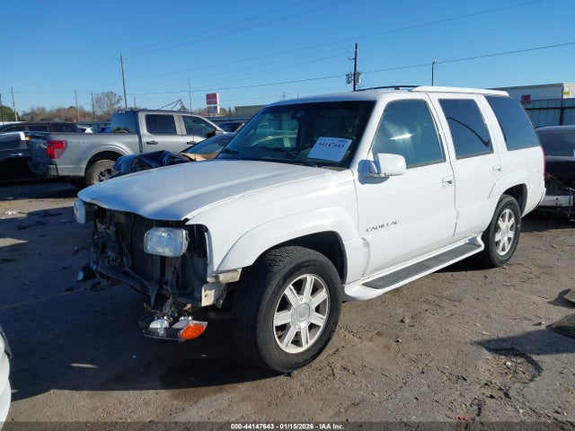 2000 CADILLAC ESCALADE 1GYEK13R5YR129725 Photo 1
