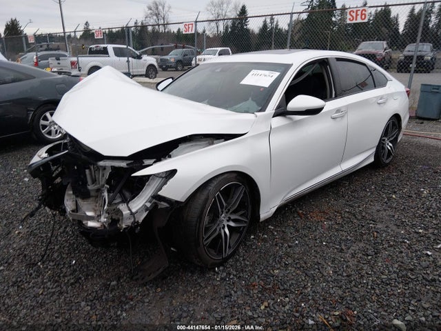 44147654 :رقم المزاد ، 1HGCV2F98NA012626 vin ، 2022 Honda Accord Touring مزاد بيع