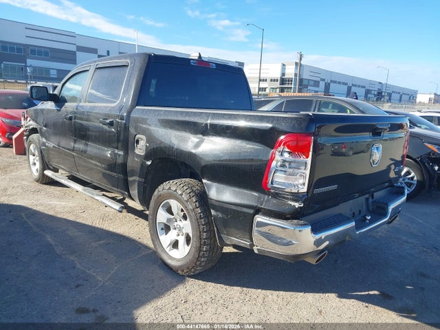 2021 RAM 1500 1C6SRFFT4MN695005 Photo 2