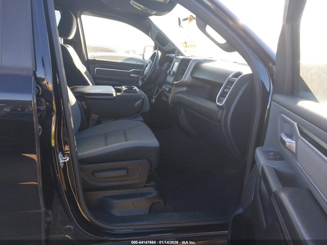 2021 RAM 1500 1C6SRFFT4MN695005 Photo 4