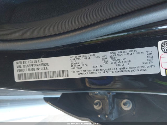 2021 RAM 1500 1C6SRFFT4MN695005 Photo 8