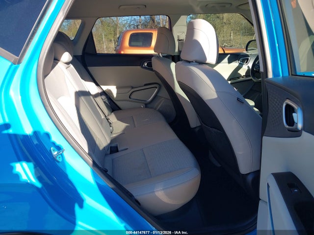 KNDJ33AU9P7193622 KIA SOUL EX