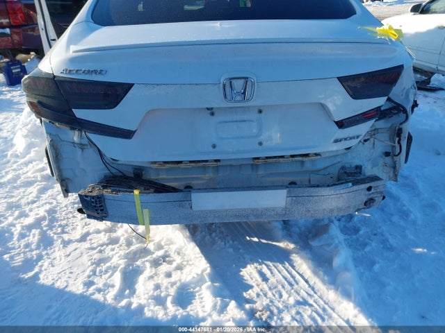 1HGCV1F30JA057706 Honda Accord Sport