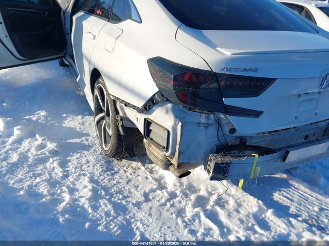 1HGCV1F30JA057706 Honda Accord Sport