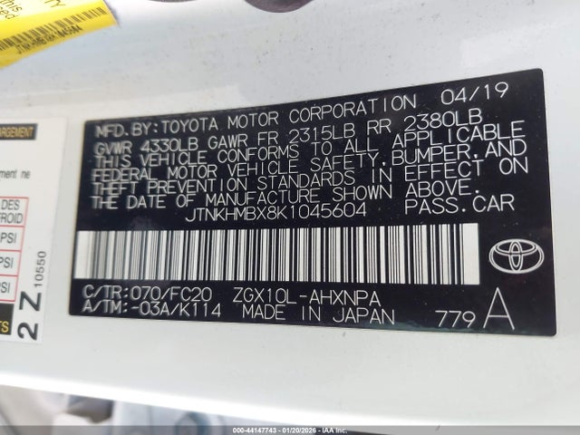 JTNKHMBX8K1045604 Toyota C-HR LE