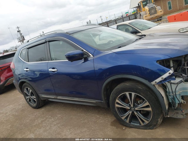 Продажа на аукционе авто 2018 Nissan Rogue Sl, vin: 5N1AT2MV3JC802292, номер лота: 44147757