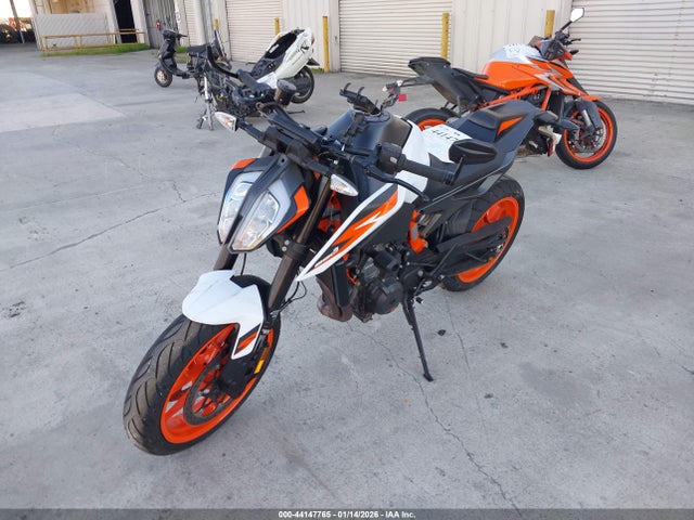 2021 KTM 890 VBKTU9407MM808391 Photo 1