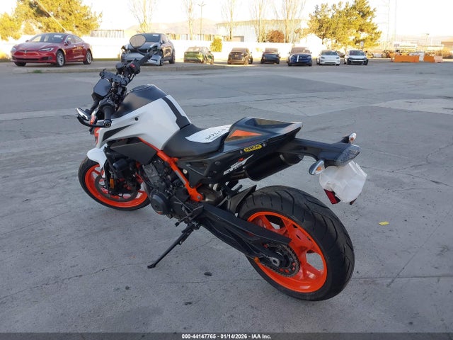 2021 KTM 890 VBKTU9407MM808391 Photo 2