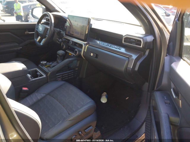 Toyota Tacoma Trd Off Road 2024 3TMLB5JN9RM003312 Image 5