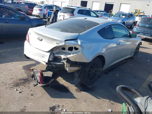 KMHHU6KJ4EU115048 Hyundai Genesis 3.8 Grand Touring