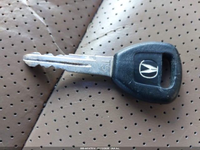 44147814 :رقم المزاد ، 2HNYD18223H531052 vin ، 2003 Acura Mdx مزاد بيع