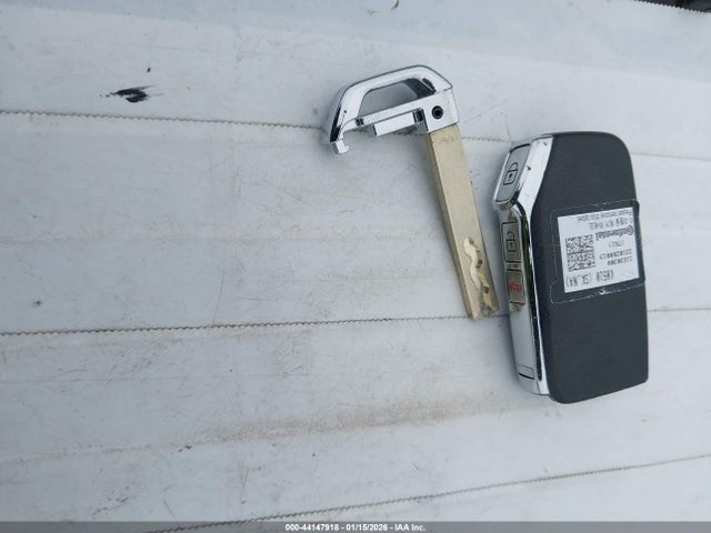 KNDJ23AU6R7226372 KIA SOUL S
