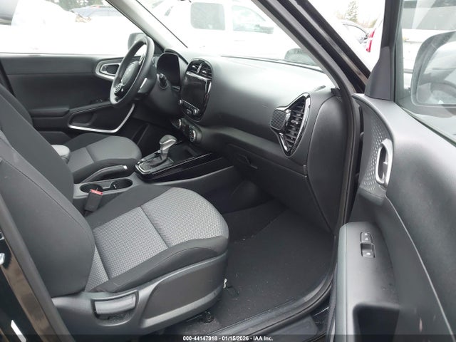 KNDJ23AU6R7226372 KIA SOUL S
