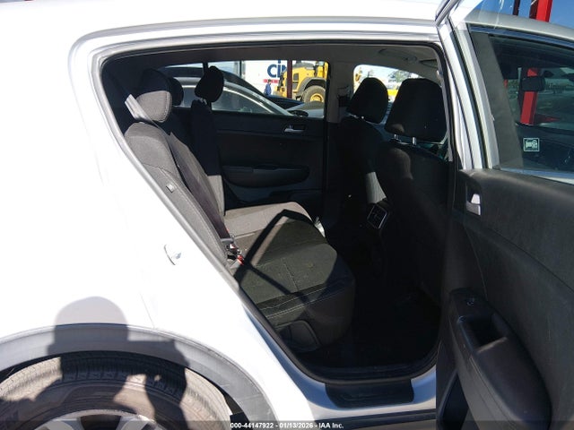 KIA Sportage Lx 2018 KNDPM3AC3J7458637 Image 8