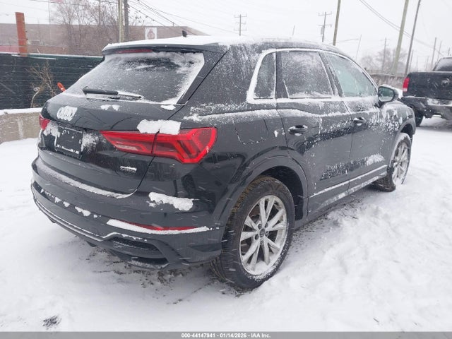 2023 AUDI Q3 WA1DECF38P1110721 Photo 3