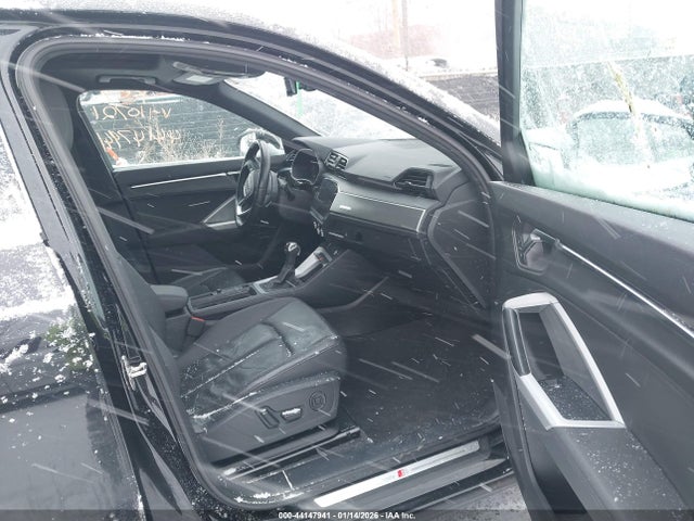 2023 AUDI Q3 WA1DECF38P1110721 Photo 4