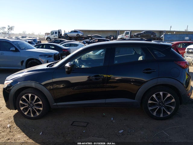 JM1DKFC71K0404449 Mazda Cx-3 Touring