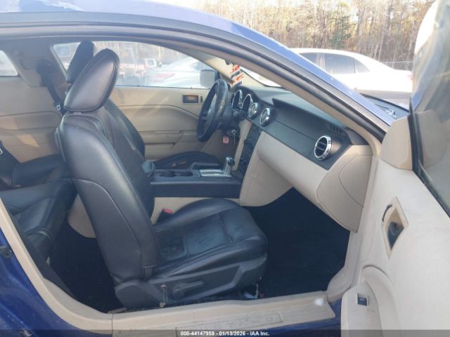2005 FORD MUSTANG 1ZVFT80N555135123 Photo 4