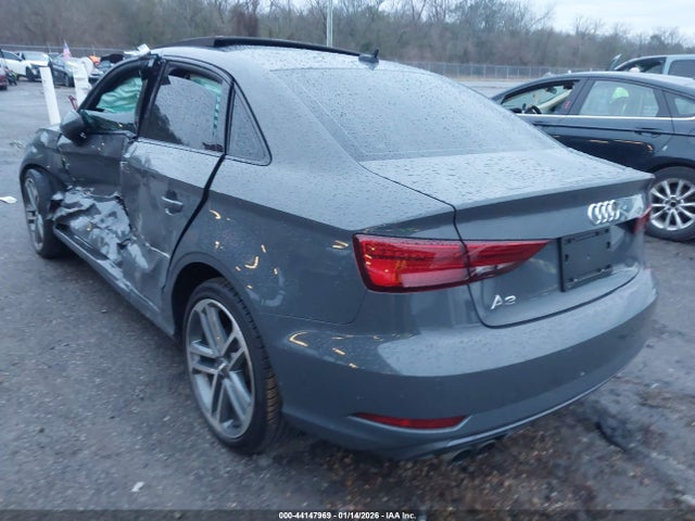 2020 AUDI A3 WAUAUGFF6LA095592 Photo 2