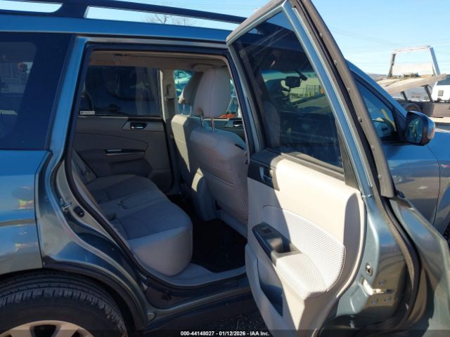 2013 SUBARU FORESTER JF2SHADC0DH424461 Photo 7