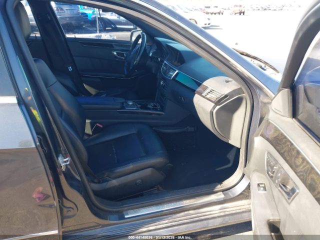 2011 MERCEDES-BENZ E 350 WDDHF5GB7BA274062 Photo 4