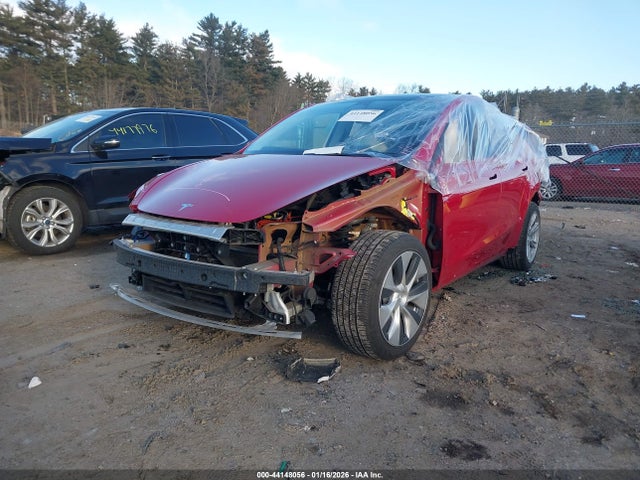 2023 TESLA MODEL Y 7SAYGDEE5PF610596 Photo 1