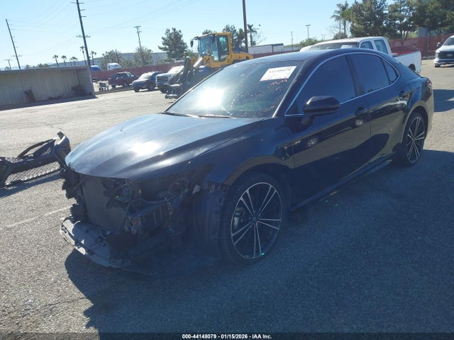 4T1B11HKXKU262262 Toyota CAMRY SE