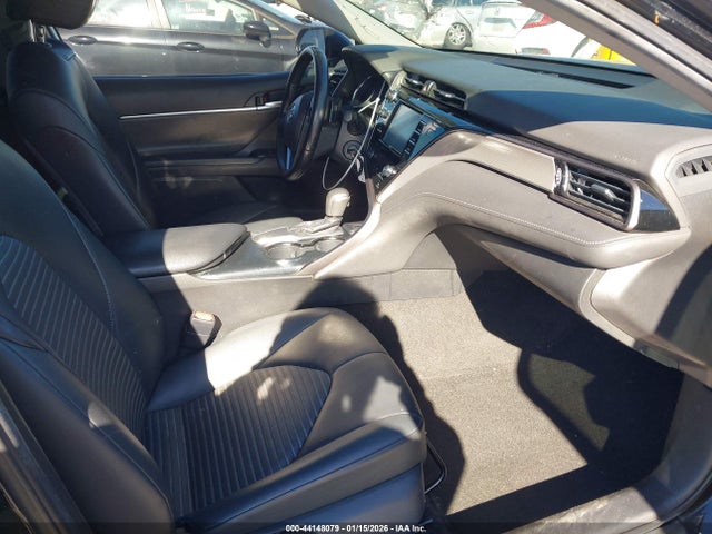 4T1B11HKXKU262262 Toyota CAMRY SE