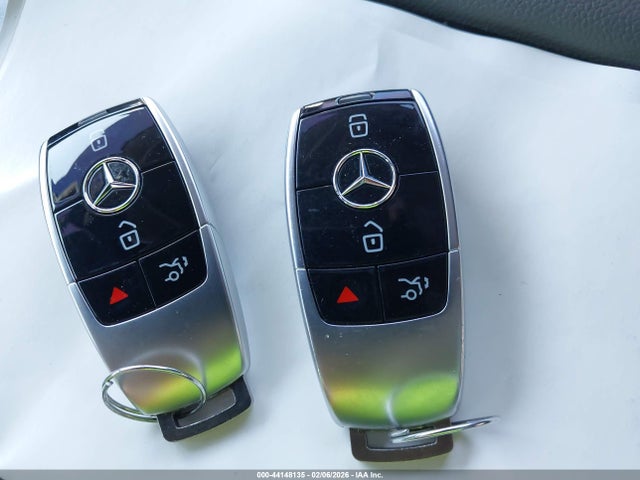 Продажа на аукционе авто 2020 Mercedes-benz E 350, vin: WDDZF8DB6LA752452, номер лота: 44148135