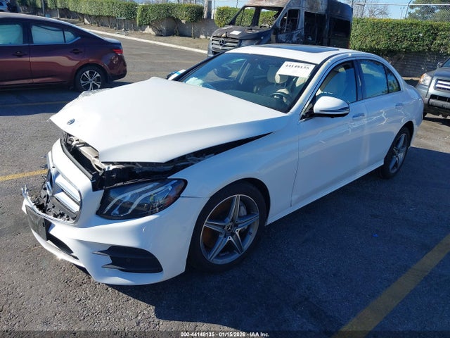 Продажа на аукционе авто 2020 Mercedes-benz E 350, vin: WDDZF8DB6LA752452, номер лота: 44148135