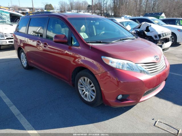 2014 TOYOTA SIENNA 5TDYK3DC0ES472884