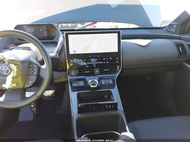 Toyota Bz4x Limited 2024 JTMABACA5RA064583 Image 18