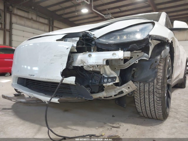 2021 TESLA MODEL Y 5YJYGDEE0MF210387 Photo 5