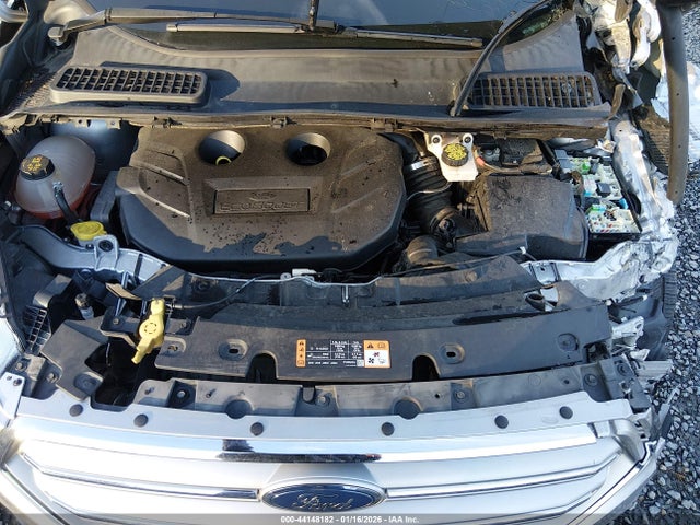 1FMCU9G94HUC56278 Ford ESCAPE SE