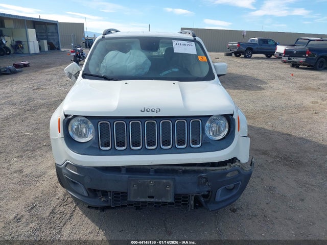 ZACCJABT3FPB30204 Jeep Renegade Latitude