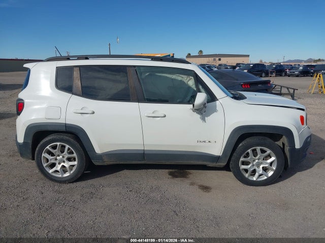 ZACCJABT3FPB30204 Jeep Renegade Latitude