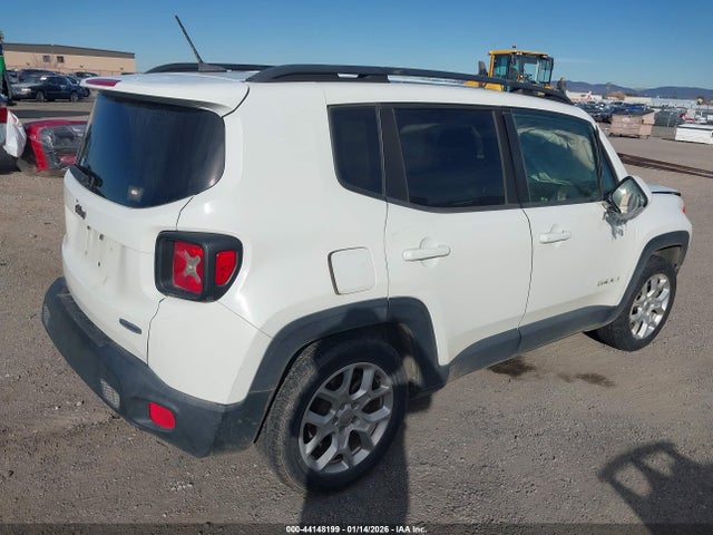 ZACCJABT3FPB30204 Jeep Renegade Latitude