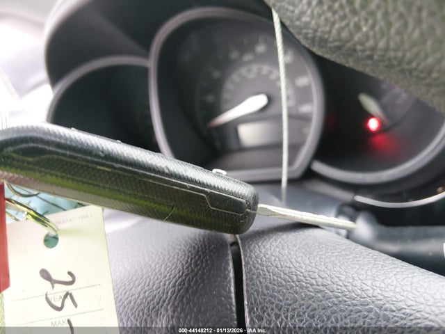KNADM4A30G6575130 KIA RIO LX