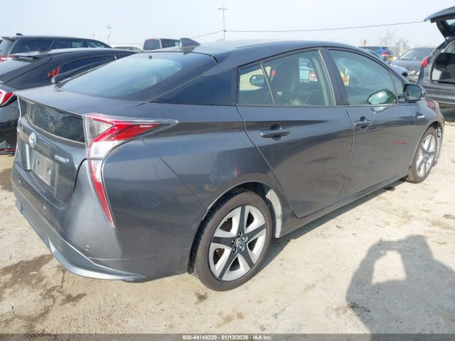2017 TOYOTA PRIUS JTDKARFU5H3046843 Photo 3