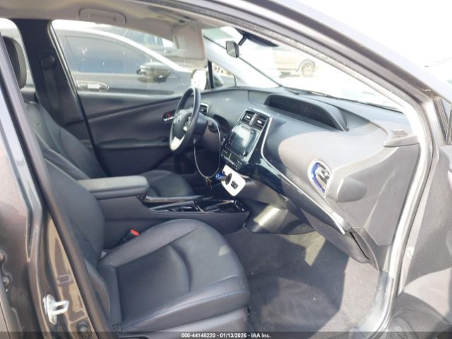 2017 TOYOTA PRIUS JTDKARFU5H3046843 Photo 4